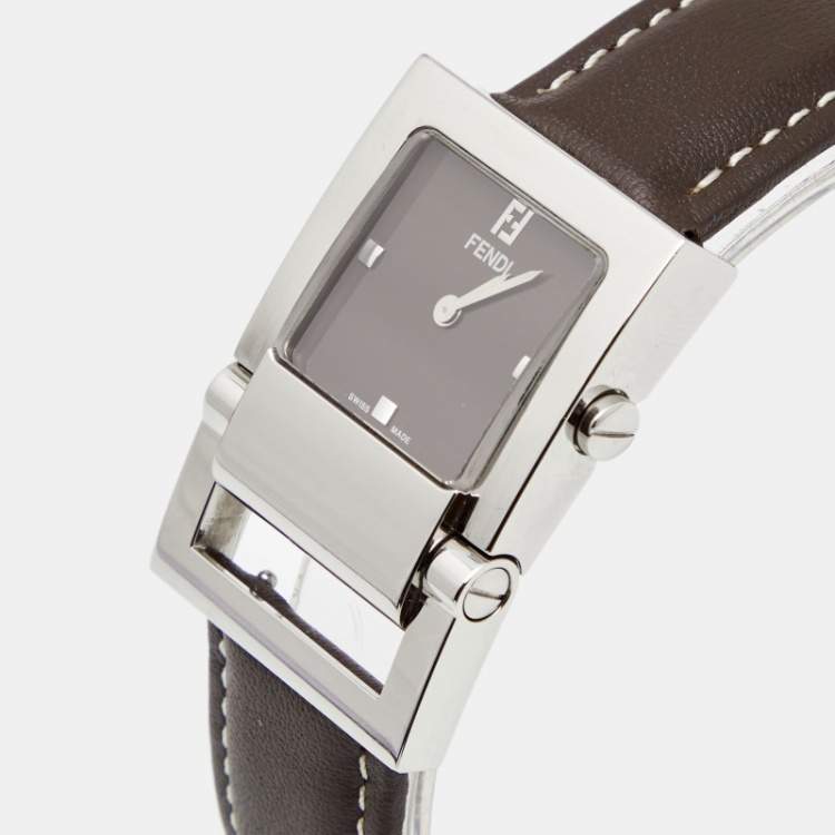 Pre Owned Fendi Brown Stainless Steel Leather Classic 5200G Women's Wristwatch 26 mm