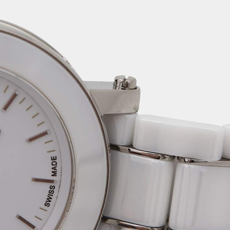 مملوكة مسبقًا Fendi White Ceramic Stainless Steel 6400G Women's Wristwatch 38 mm