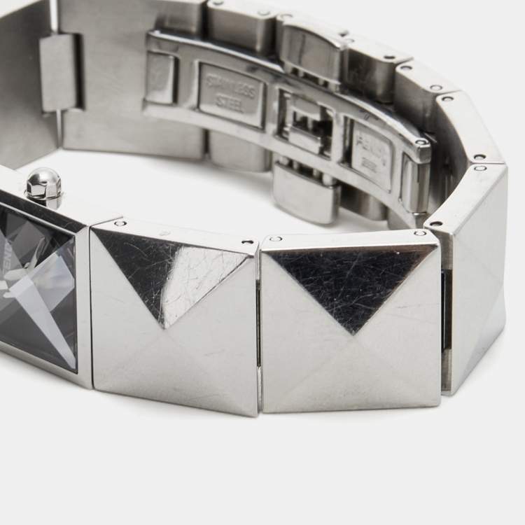 Pre Owned Fendi Black Stainless Steel Pyramid 4250L Women's Wristwatch 15 mm