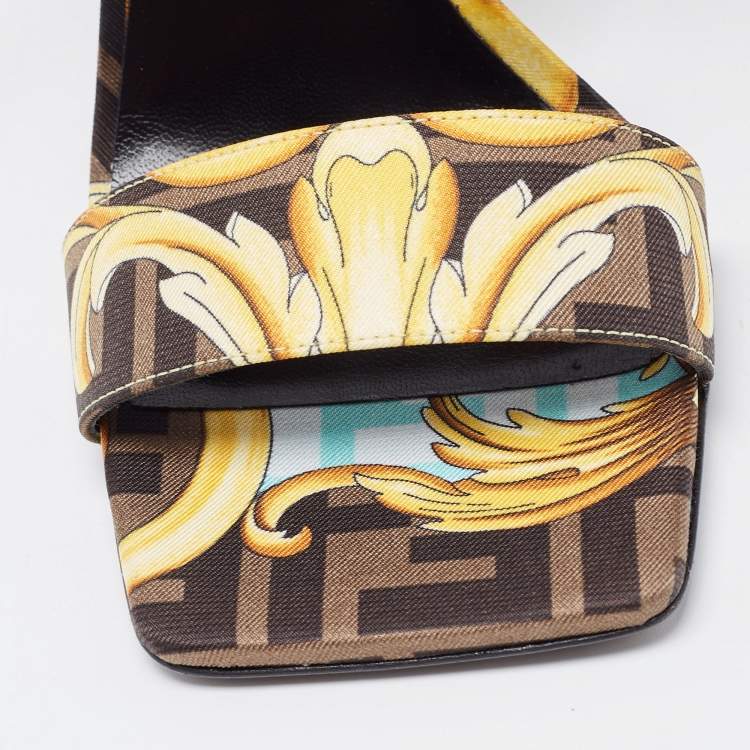 Pre Owned Fendi x Versace Yellow/Black Canvas Medusa Slides Size 38 