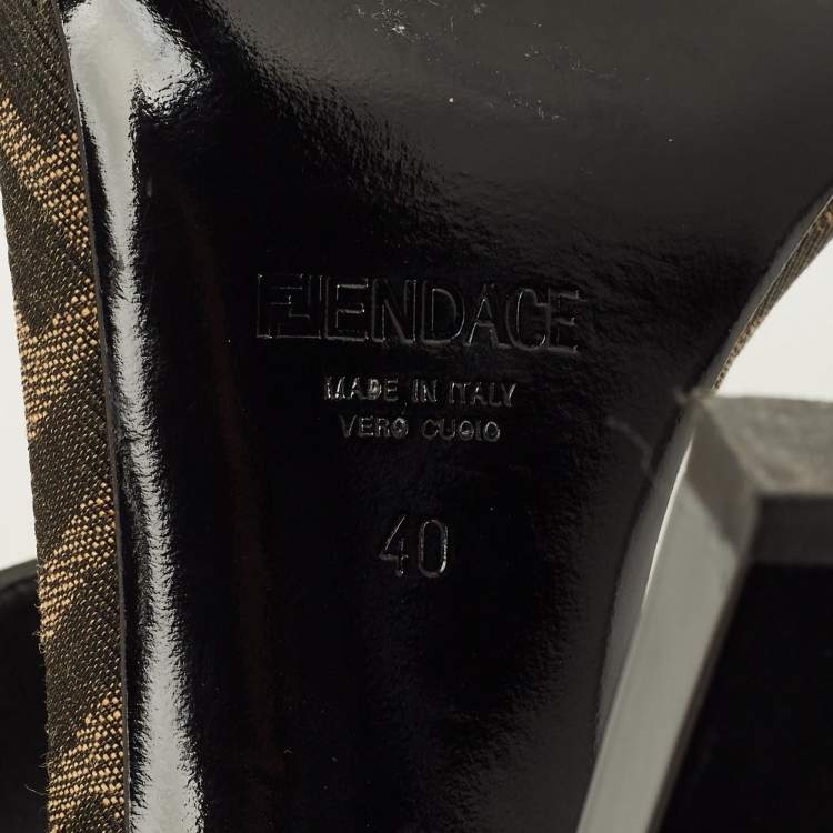 Pre Owned Fendi x Versace Size 40 Brown Zucca Canvas Medusa Slide Sandals 