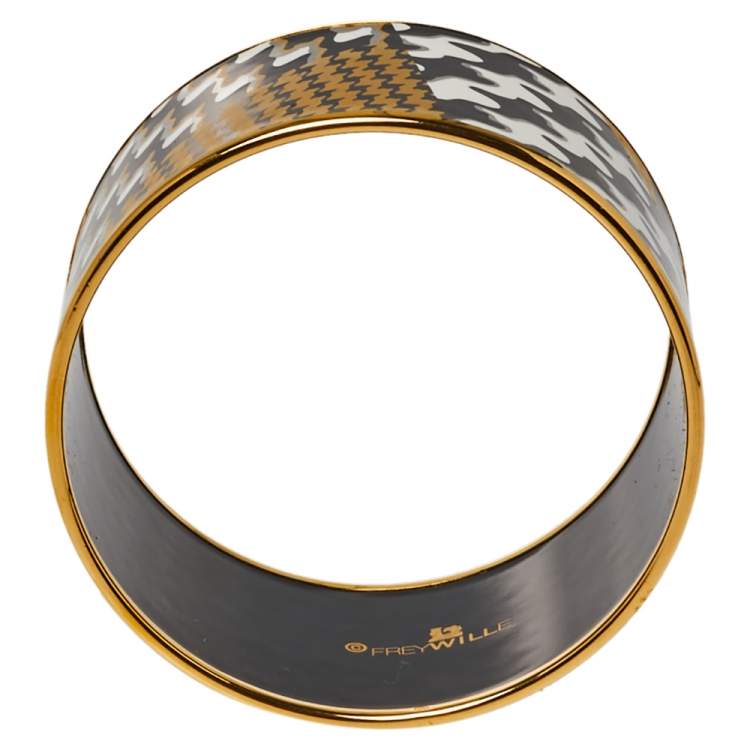 Pre Owned Frey Wille Pepita Rose Monochrome Fire Enamel Diva Bordered Bangle 