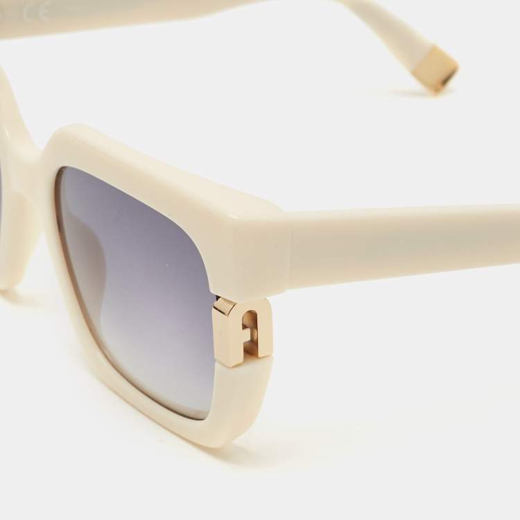 Pre Owned Furla Cream SFU624 Gradient Square Sunglasses