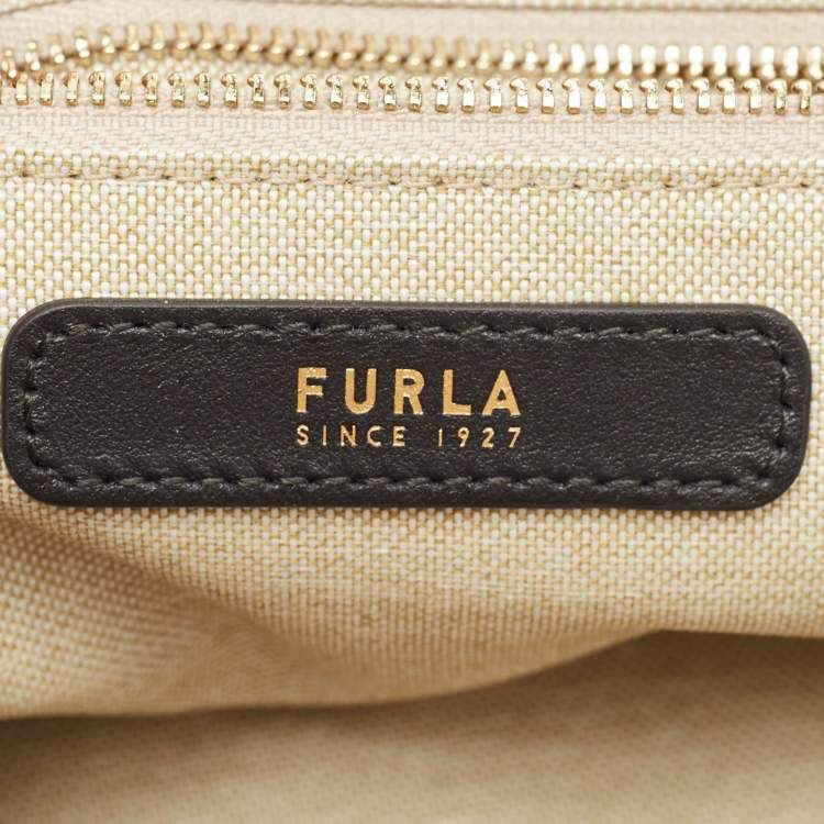 Pre Owned Furla Red Leather Erica Pouch