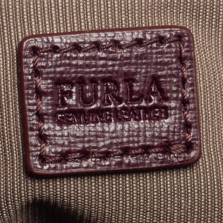 Pre Owned Furla Burgundy Leather Zip Crossbody Bag