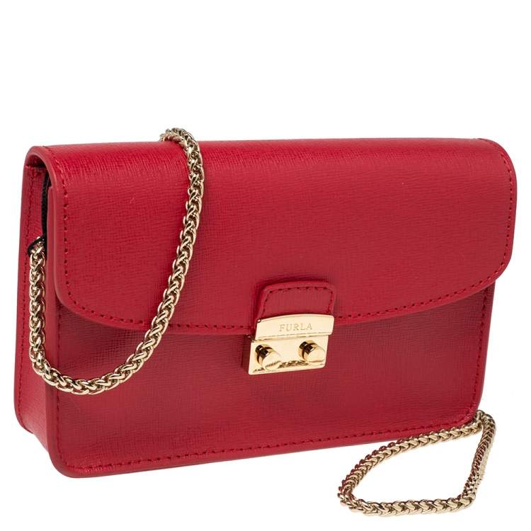 Pre Owned Furla Red Leather Metropolis Chain Shoulder Bag