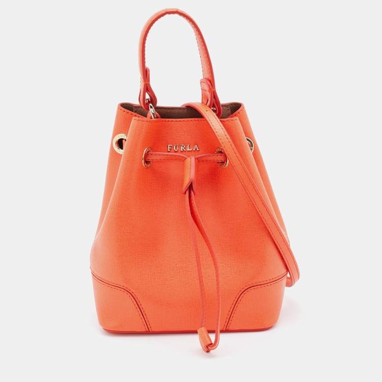 مملوكة مسبقًا Furla Orange Leather Mini Stacy Bucket Bag