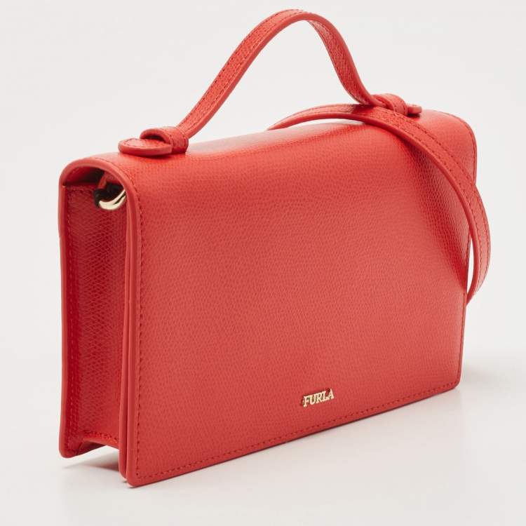 Pre Owned Furla Red Leather Incanto Crossbody Bag