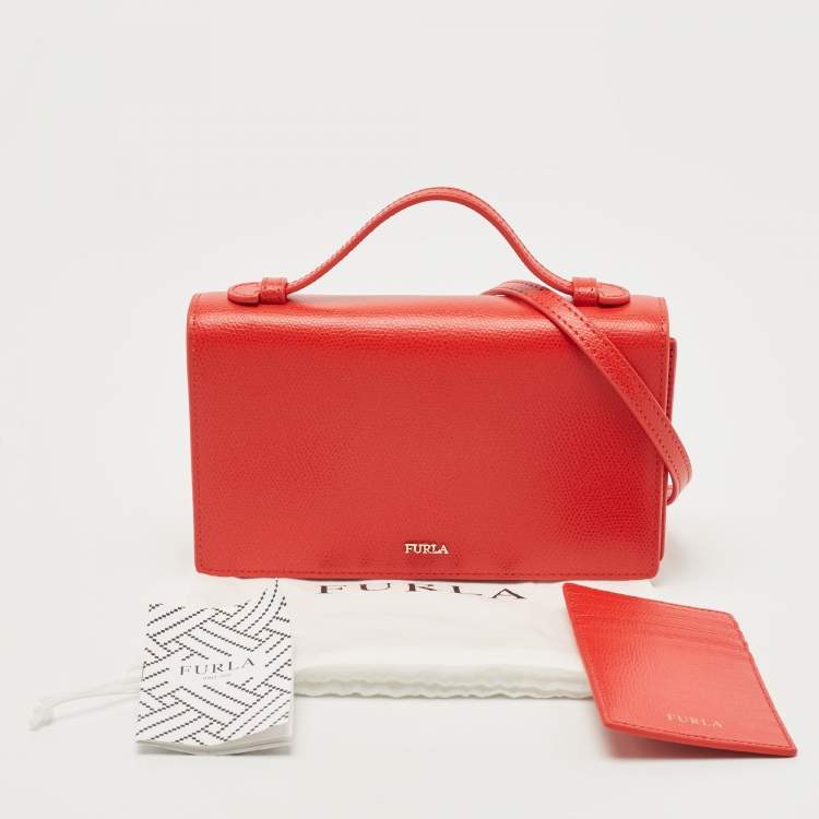 Pre Owned Furla Red Leather Incanto Crossbody Bag
