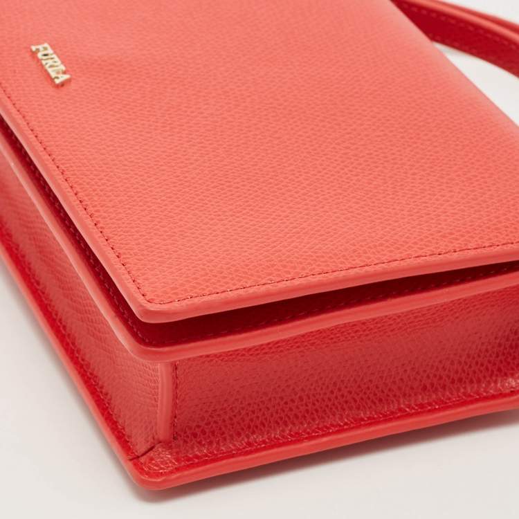 Pre Owned Furla Red Leather Incanto Flap Clutch Bag