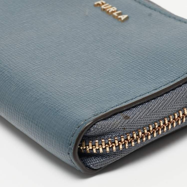 Pre Owned Furla Blue Leather Babylon Zip Around Key Case