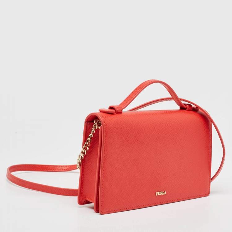 Pre Owned Furla Red Leather Incanto Crossbody Bag
