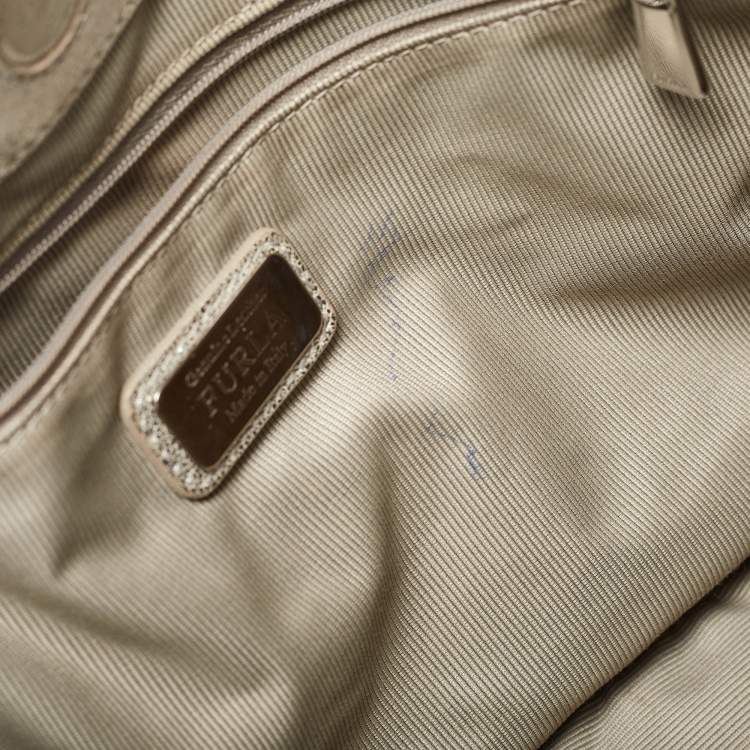 Pre Owned Furla Silver Leather Hobo