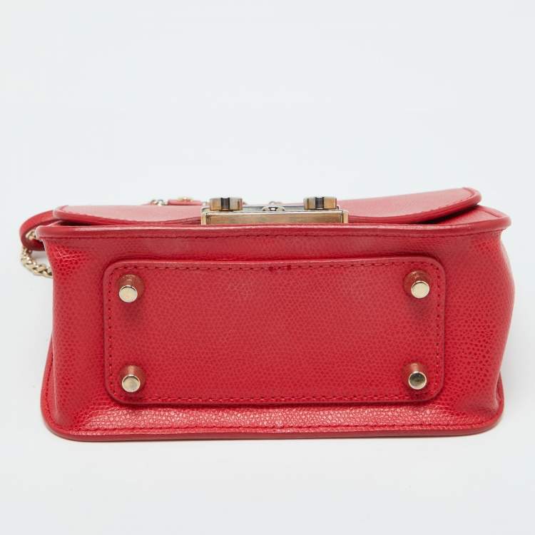 Pre Owned Furla Red Leather Mini Metropolis Chain Crossbody Bag