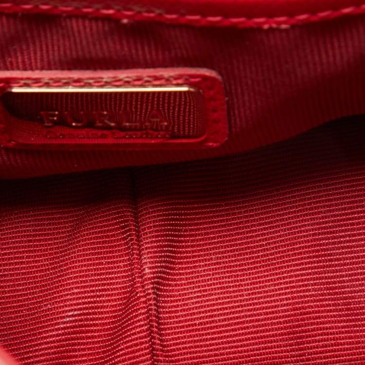 Pre Owned Furla Red Leather Mini Metropolis Chain Crossbody Bag