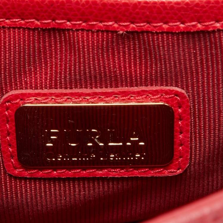 Pre Owned Furla Red Leather Mini Metropolis Chain Crossbody Bag