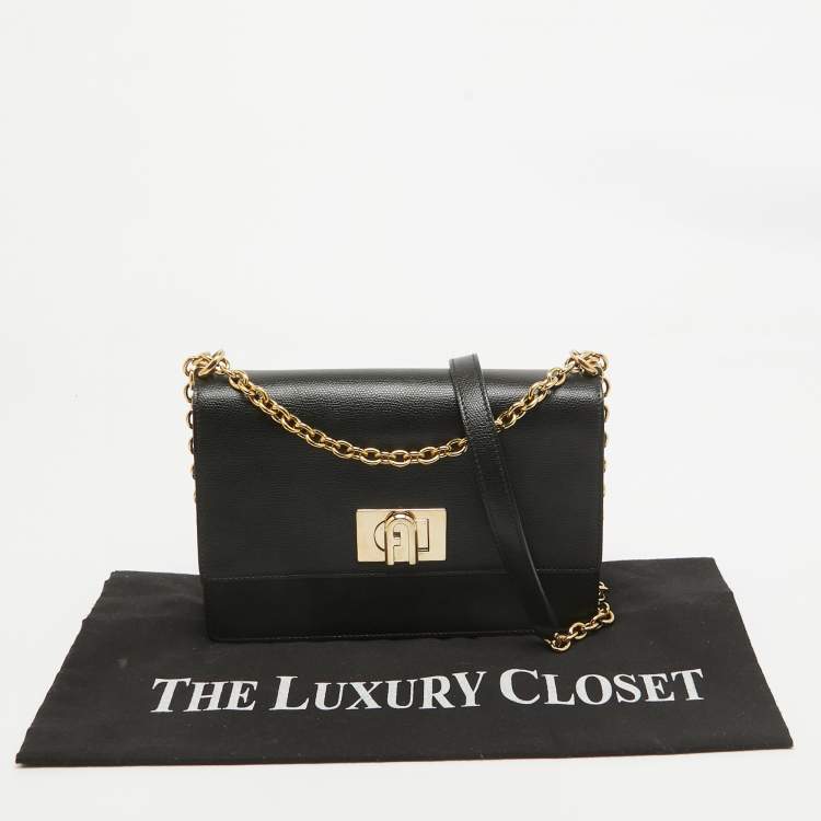 Pre Owned Furla Black Leather 1927 Flap Shoulder Bag