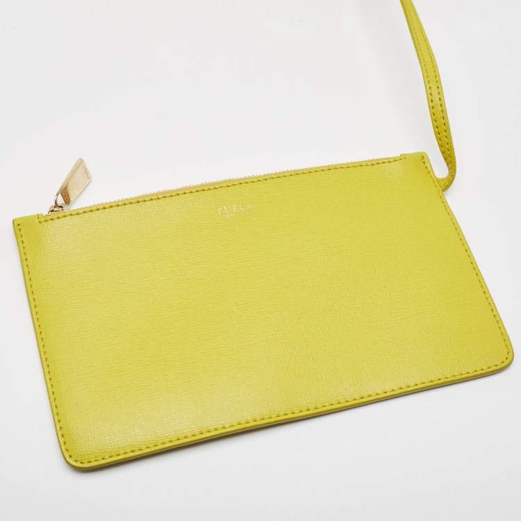 Pre Owned Furla Yellow Leather Stacy Drawstring Bucket Bag