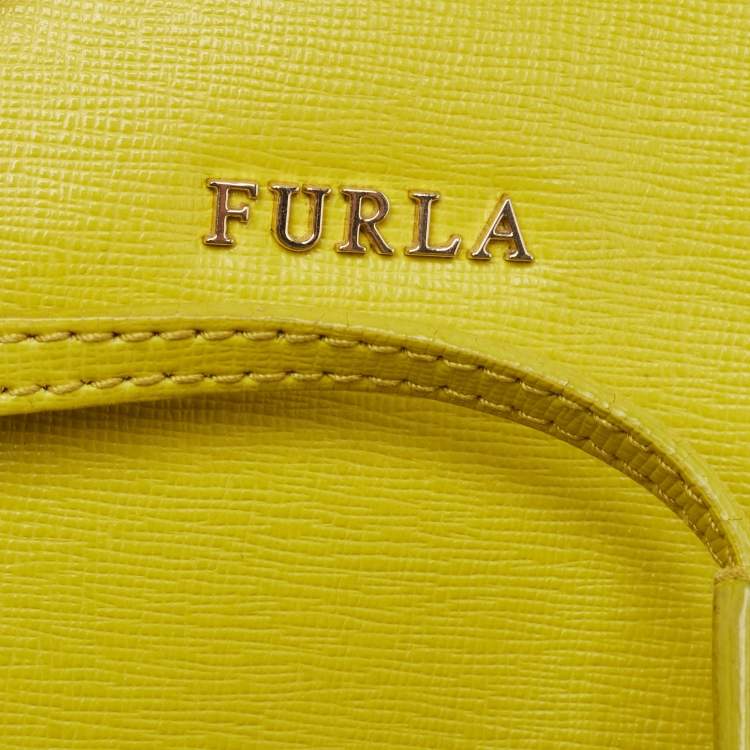 Pre Owned Furla Yellow Leather Stacy Drawstring Bucket Bag