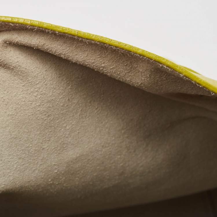 Pre Owned Furla Yellow Leather Stacy Drawstring Bucket Bag