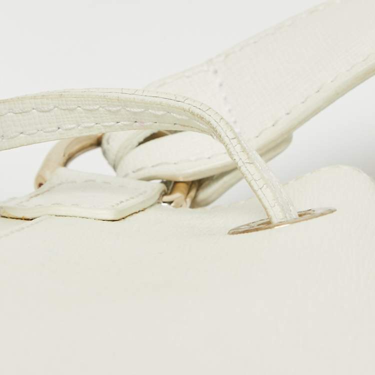 Pre Owned Furla White Leather Stacy Drawstring Bucket Bag