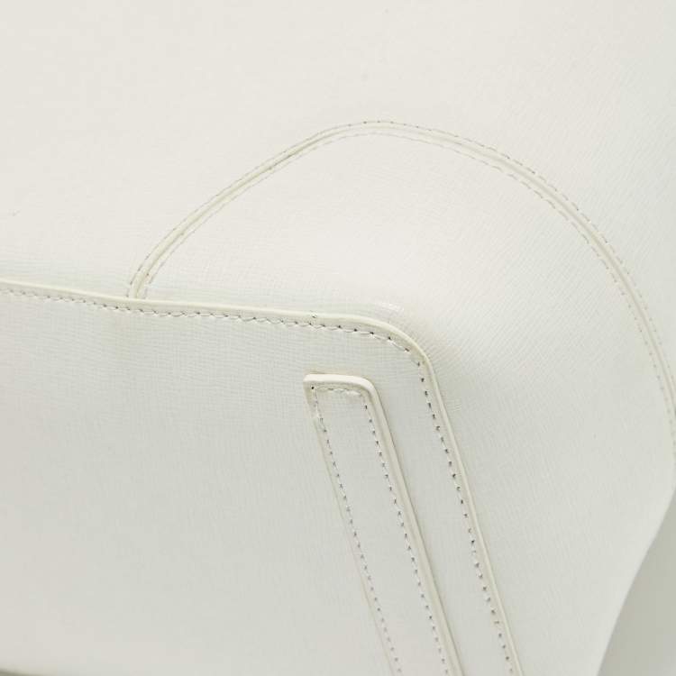 Pre Owned Furla White Leather Stacy Drawstring Bucket Bag