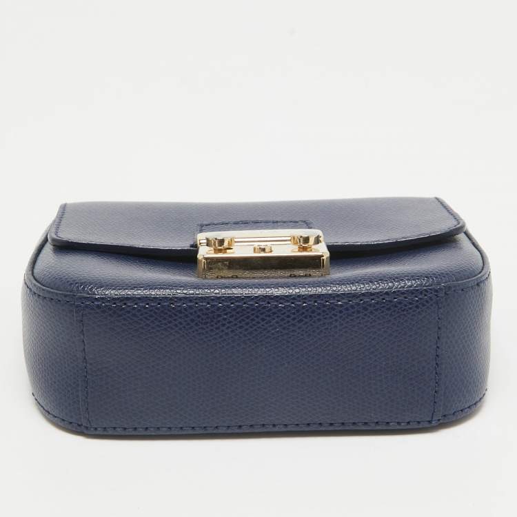 Pre Owned Furla Navy Blue Leather Mini Metropolis Chain Crossbody Bag
