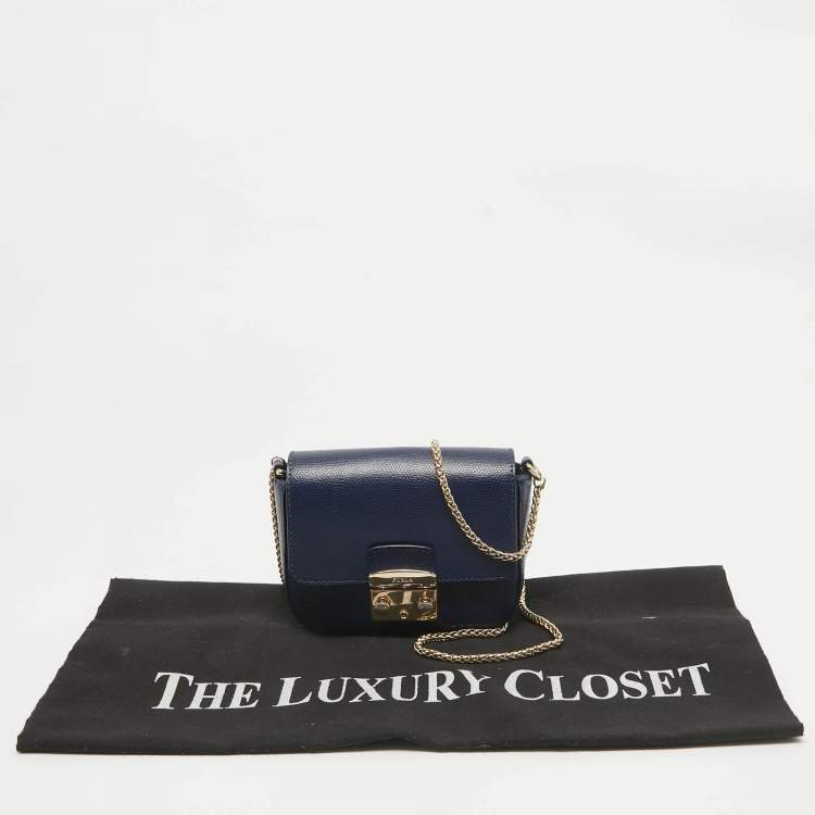 Pre Owned Furla Navy Blue Leather Mini Metropolis Chain Crossbody Bag