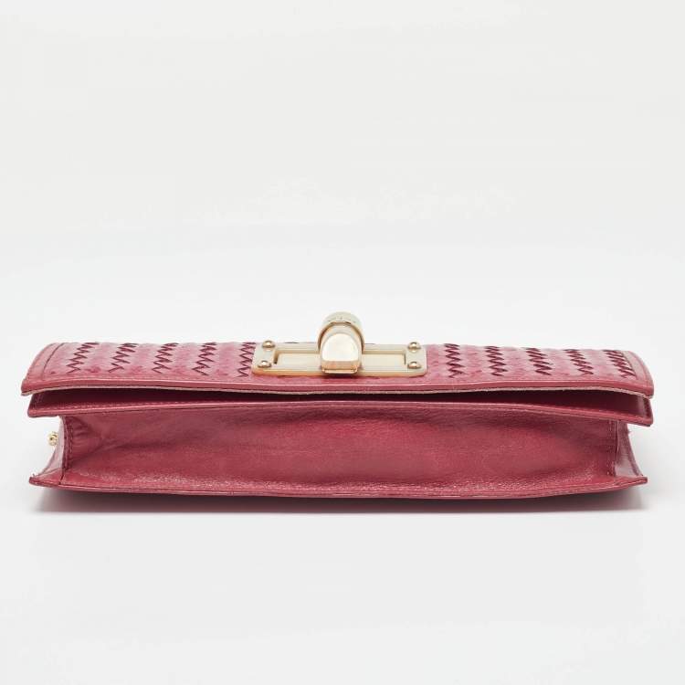 Pre Owned Furla Pink Woven Leather Turnlock Clutch