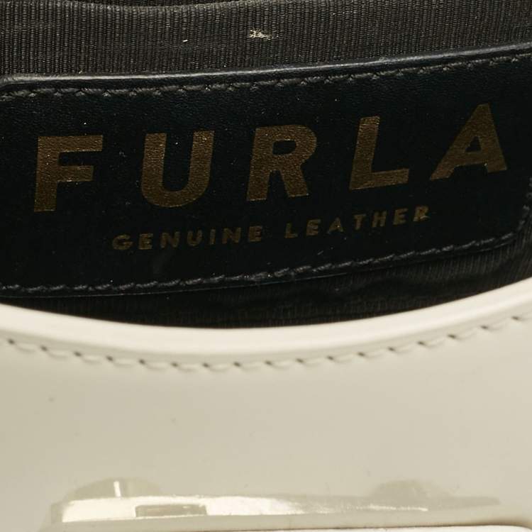 Pre Owned Furla Cream Patent Leather Metropolis Crossbody Bag