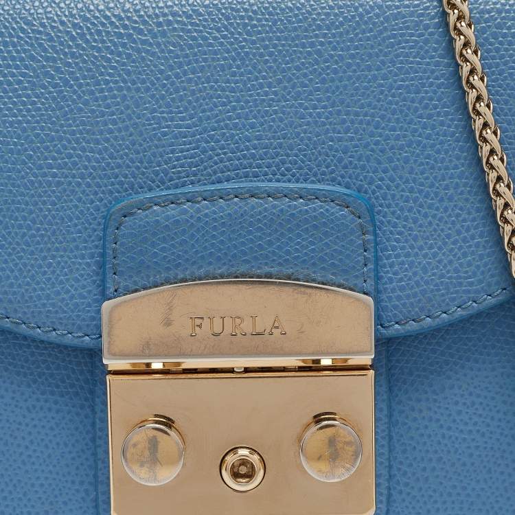 Pre Owned Furla Blue Leather Mini Metropolis Crossbody Bag