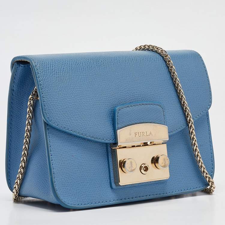 Pre Owned Furla Blue Leather Mini Metropolis Crossbody Bag