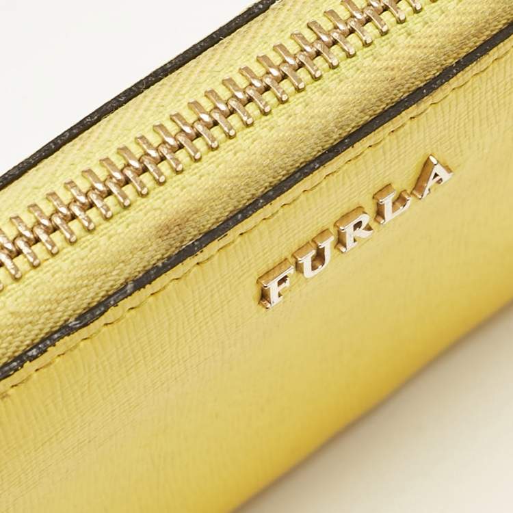 Pre Owned Furla Yellow Leather Zip Continental Wallet