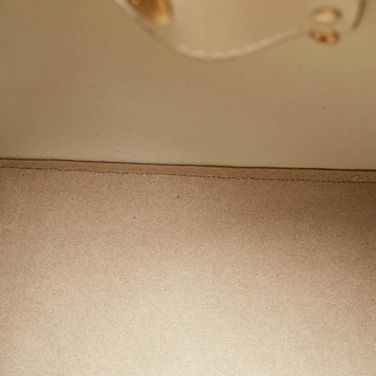 Pre Owned Furla White Leather Tassel Detailed Tote