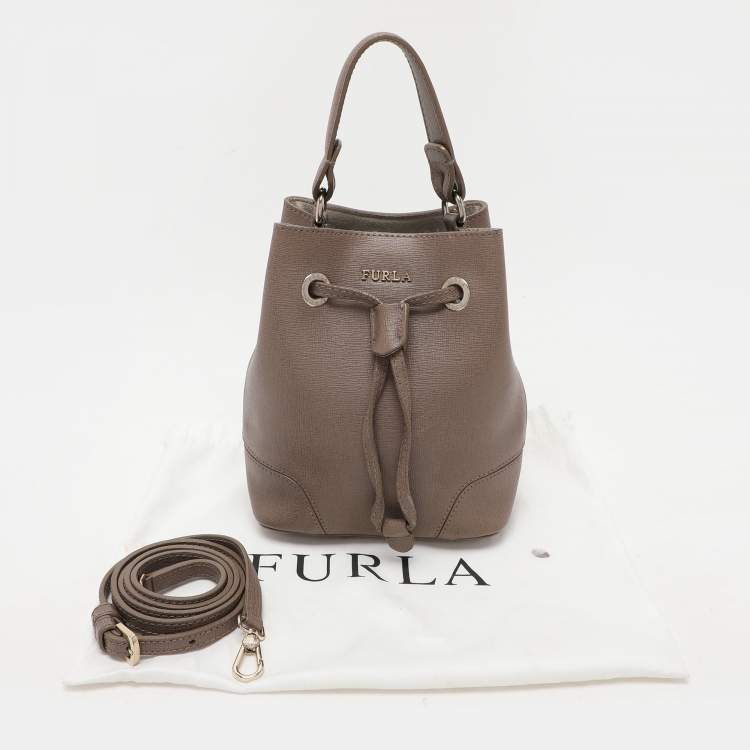 Pre Owned Furla Grey Leather Mini Stacy Drawstring Bucket Bag