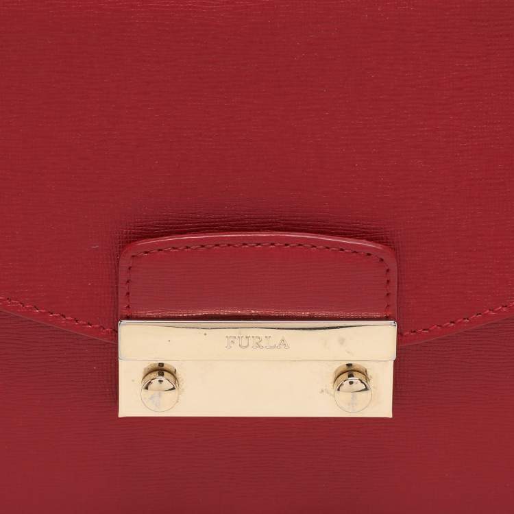 Pre Owned Furla Red Leather Metropolis Chain Shoulder Bag