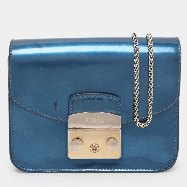Pre Owned Furla Blue Patent Leather Mini Metropolis Crossbody Bag