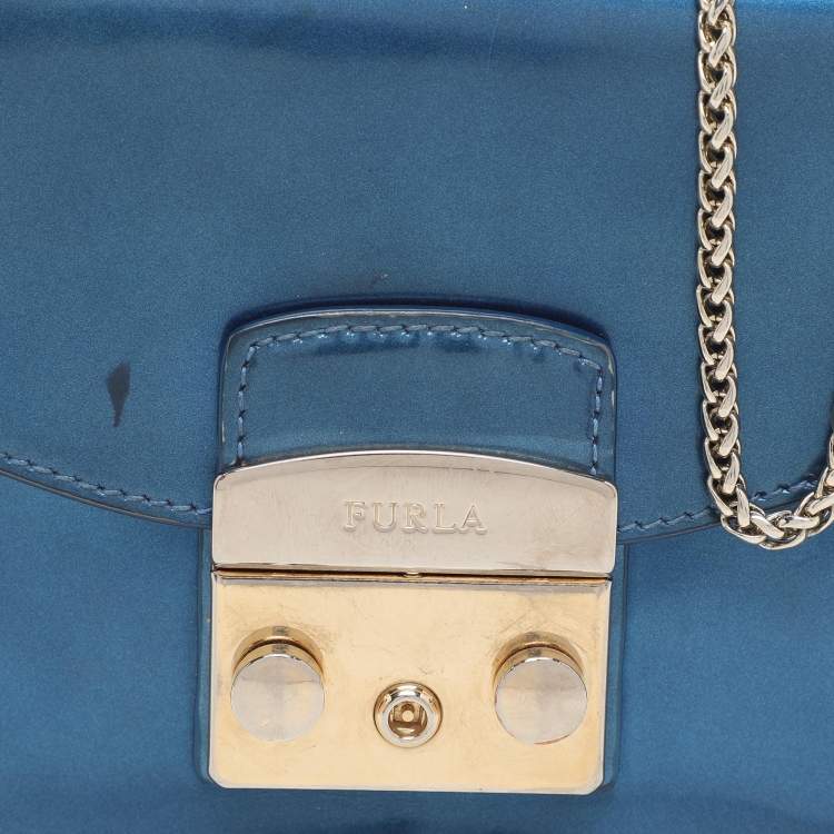 Pre Owned Furla Blue Patent Leather Mini Metropolis Crossbody Bag