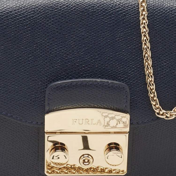 Pre Owned Furla Navy Blue Leather Mini Metropolis Crossbody Bag