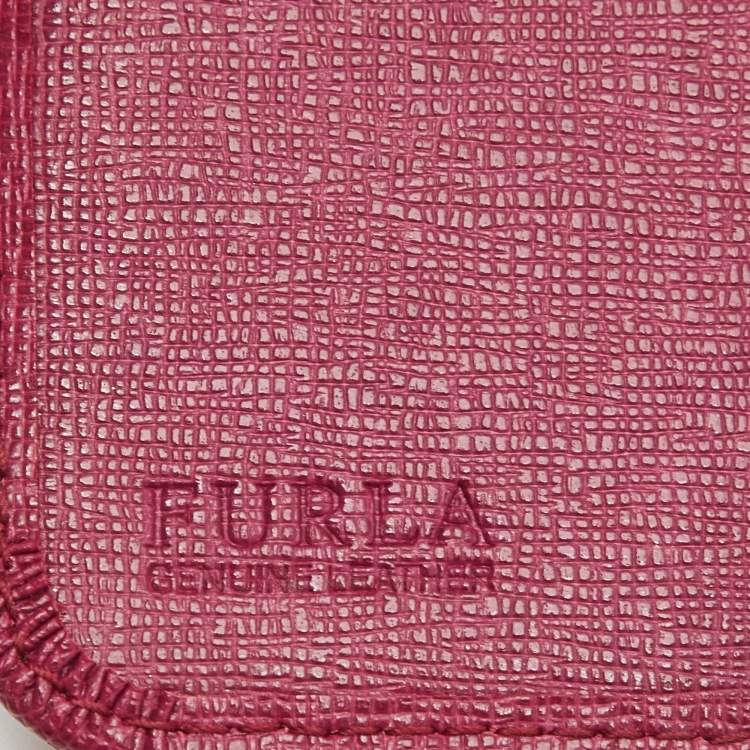Pre Owned Furla Fuchsia Leather Babylon Compact Wallet