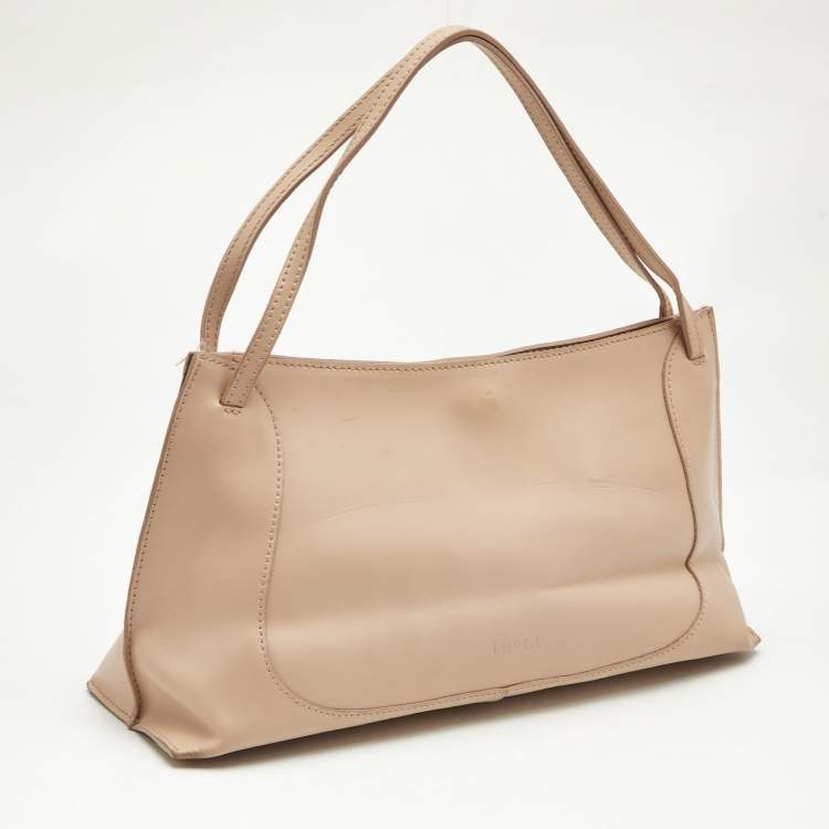 Pre Owned Furla Peach Leather Zip Shoulder Bag