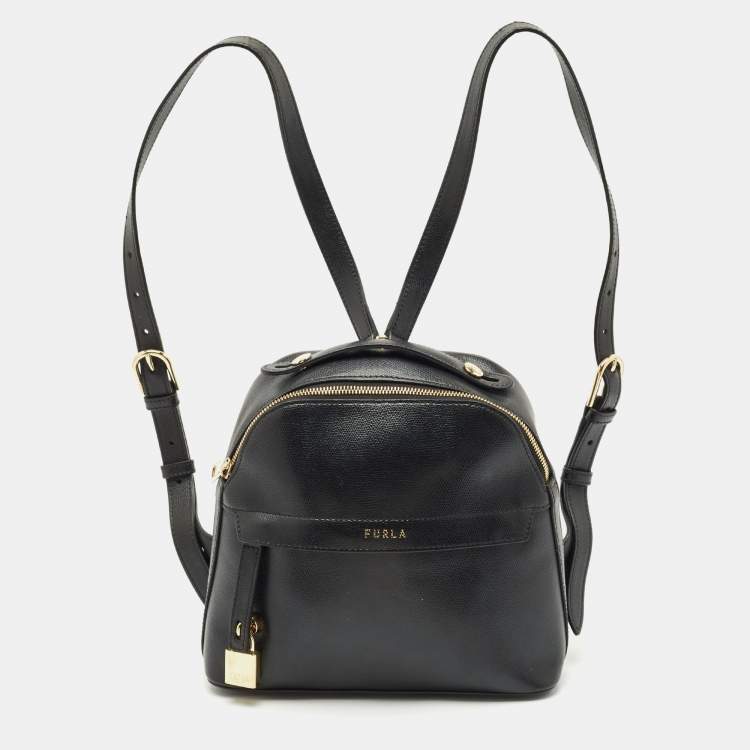 Pre Owned Furla Black Leather Favola Backpack