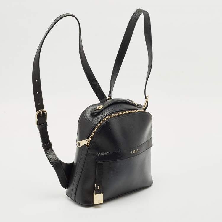 Pre Owned Furla Black Leather Favola Backpack