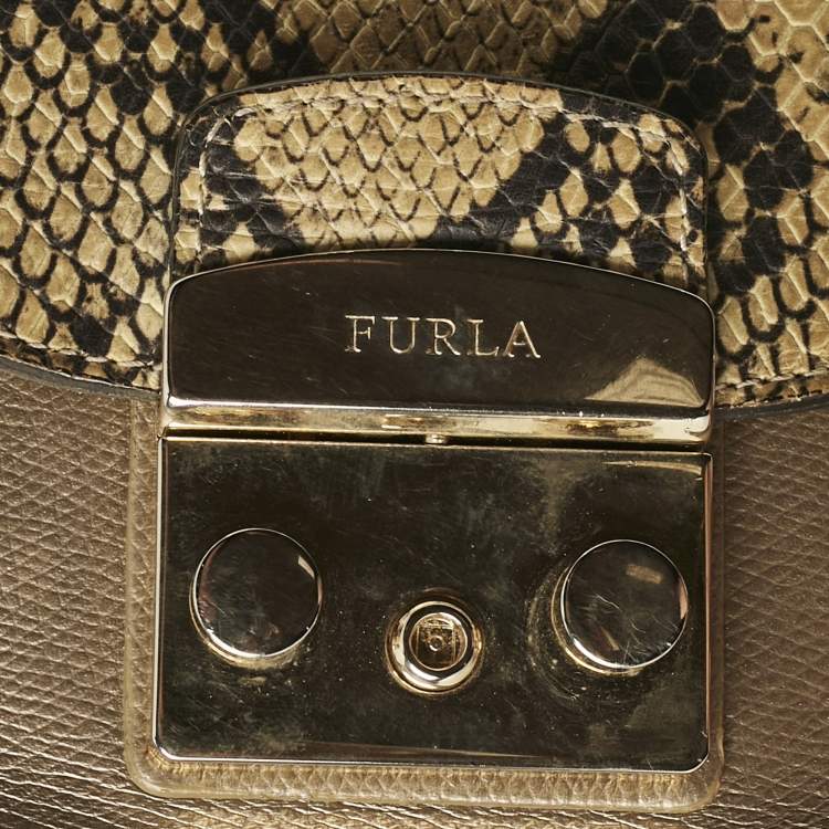 Pre Owned Furla Cream/Metallic Leather Mini Metropolis Changeable Flap Crossbody Bag