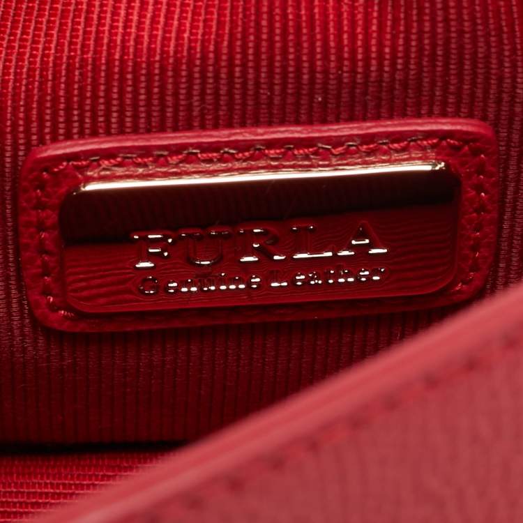 Pre Owned Furla Red Leather Mini Metropolis Chain Crossbody Bag