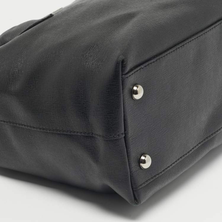 Pre Owned Furla Black Leather Middle Zip Tote