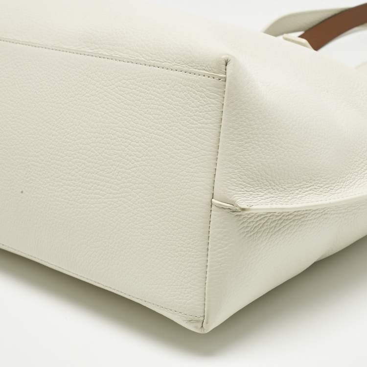 Pre Owned Furla White Leather Large Giove Tote
