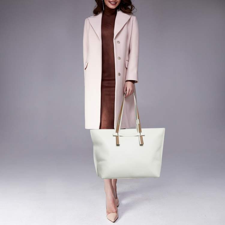 Pre Owned Furla White Leather Large Giove Tote