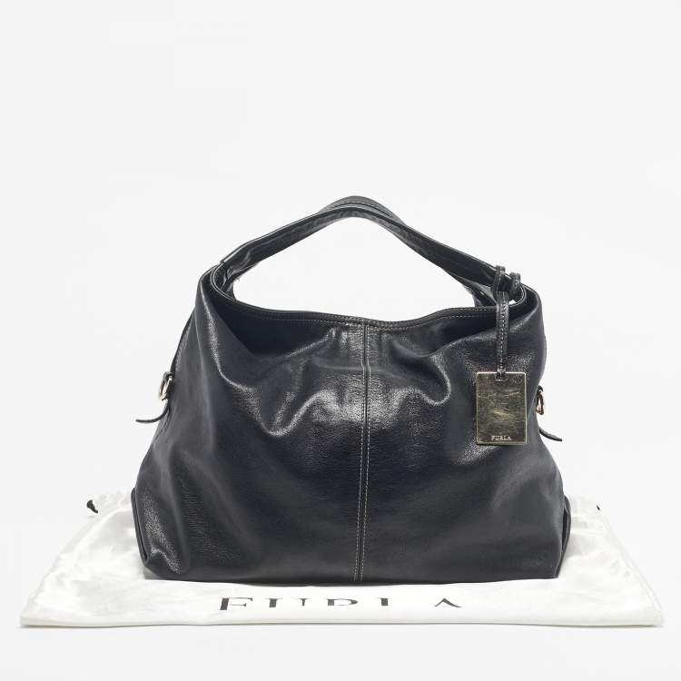 Pre Owned Furla Black Leather Elisabeth Hobo