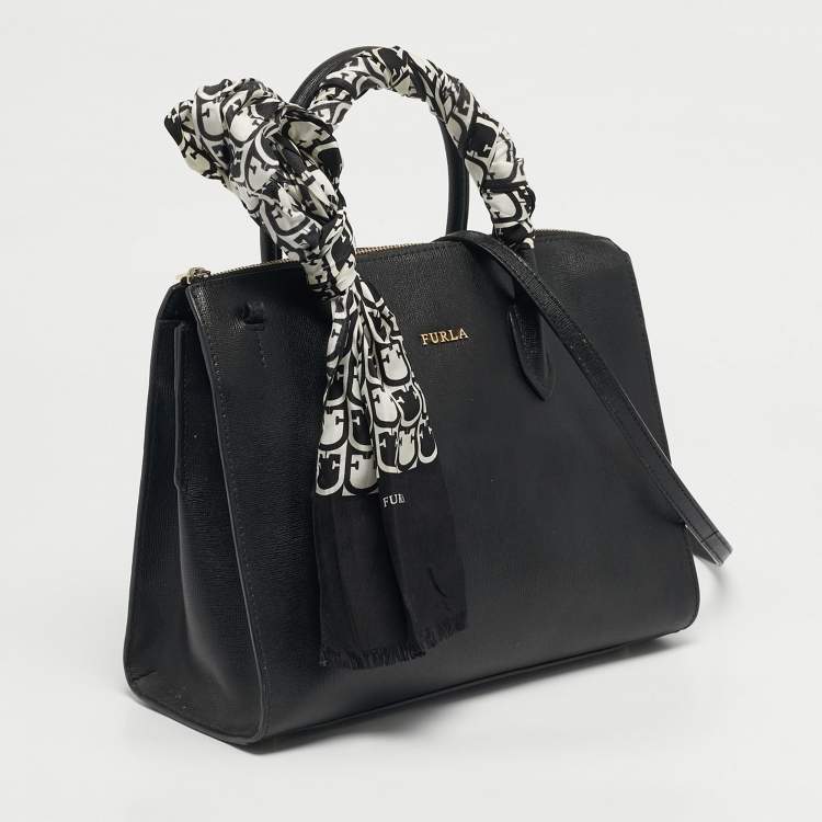 Pre Owned Furla Black Leather Zip Tote